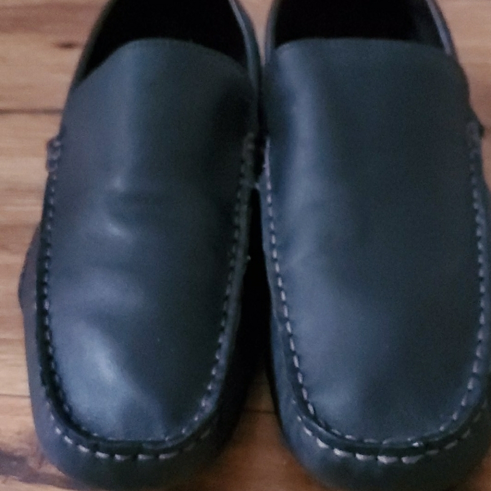 Dress shoes